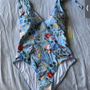 Summersalt size 10 one piece swim suit